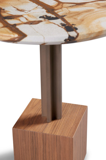 Onyx Side Table Walnut Base + Metal Lacquer + Marble Tortuque Top | Tables d'appoint | DAMI Luxury Interior