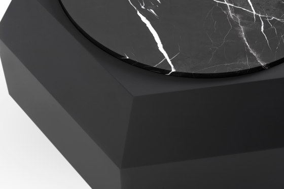 Sapphire Side Table Softtouch Black + Marble Café Amaro Top | Tavolini bassi | DAMI Luxury Interior