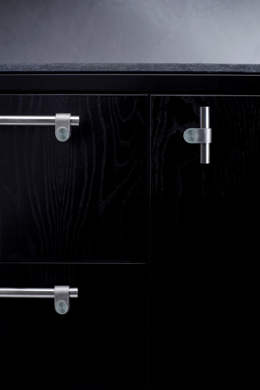 Cabinet Hardware | T - Bar | Cast | Cabinet knobs | Buster + Punch