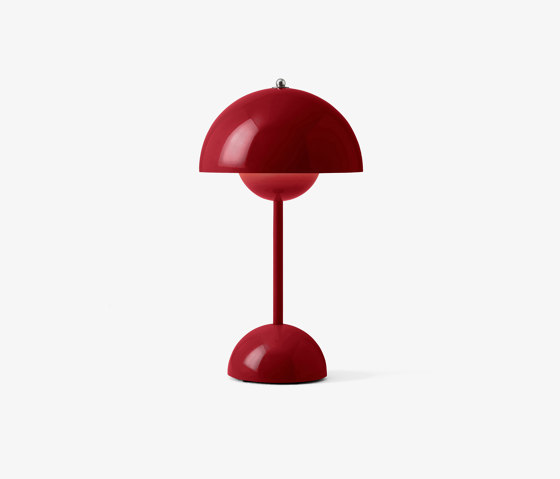 Flowerpot VP9 Vermillion Red | Table lights | &TRADITION