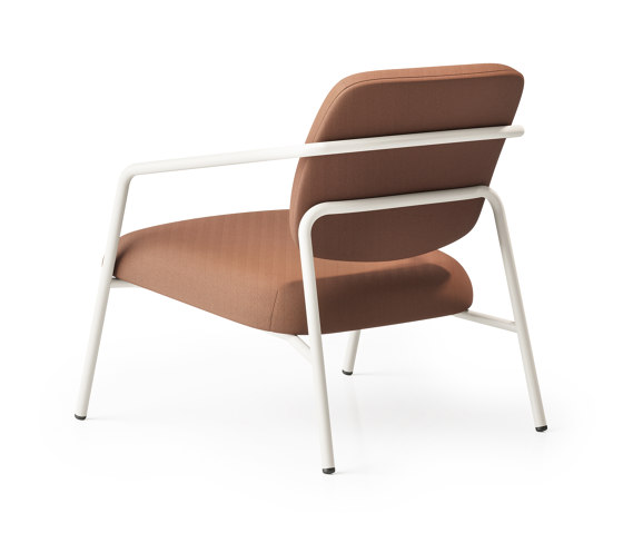 Rosa Lounge Chair | Armchairs | Boss Design