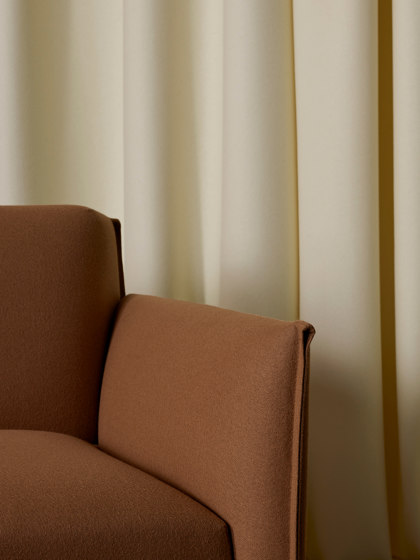 Flo Lounge Chair | Sofás | Boss Design