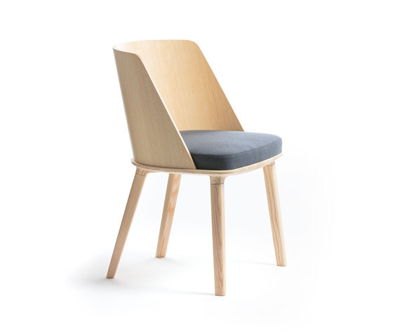 Weekend | Saturday 11 | Chairs | Very Wood