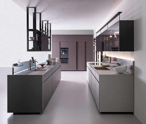 Riciclantica Outline | Laminato | Fitted kitchens | Valcucine