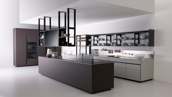 Riciclantica Outline | Laminato | Fitted kitchens | Valcucine