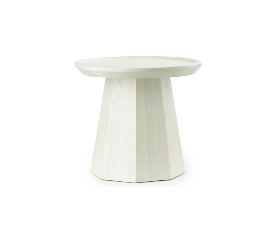 Pine Table petit modèle | Tables d'appoint | Normann Copenhagen