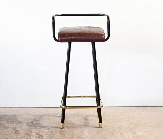 Armrest | Stool | Bar stools | Topos Workshop