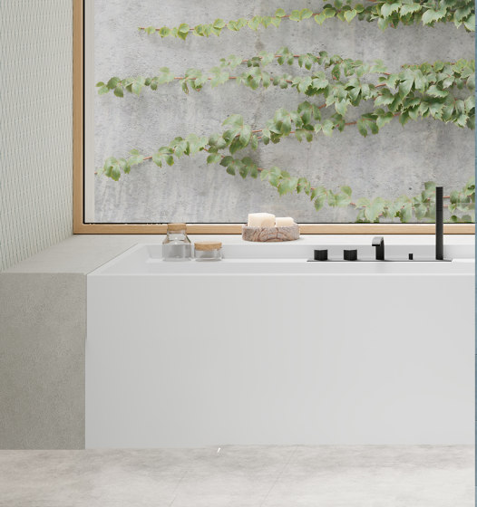 Pool Maxi bathtube | Bathtubs | NIC Design
