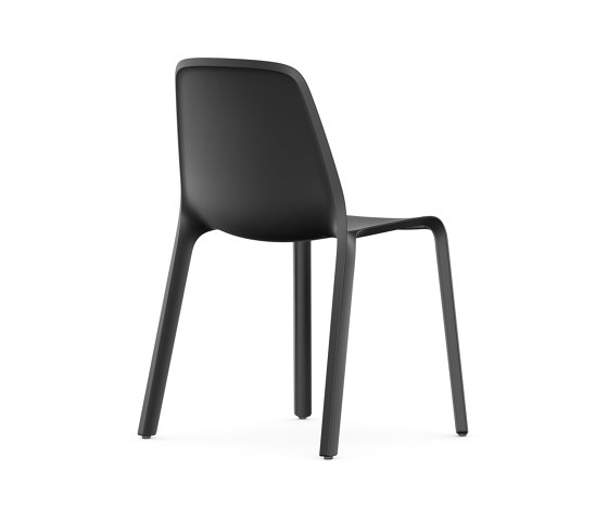 MONO MO100 black | Stühle | Interstuhl