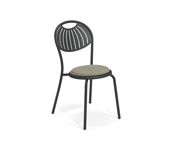 Coupole Chair | 440 | Chaises | EMU Group