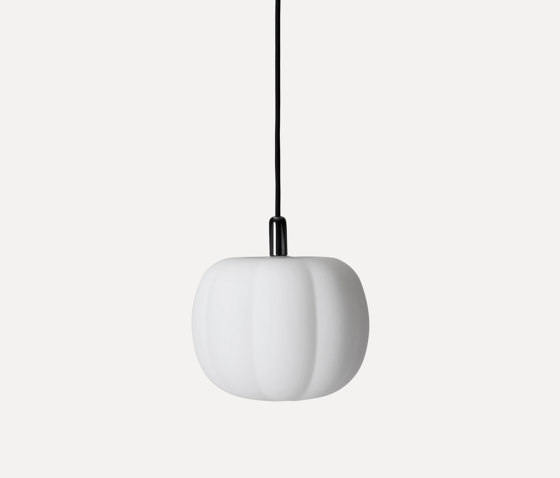 PePo Small Pendant | Lámparas de suspensión | Made by Hand