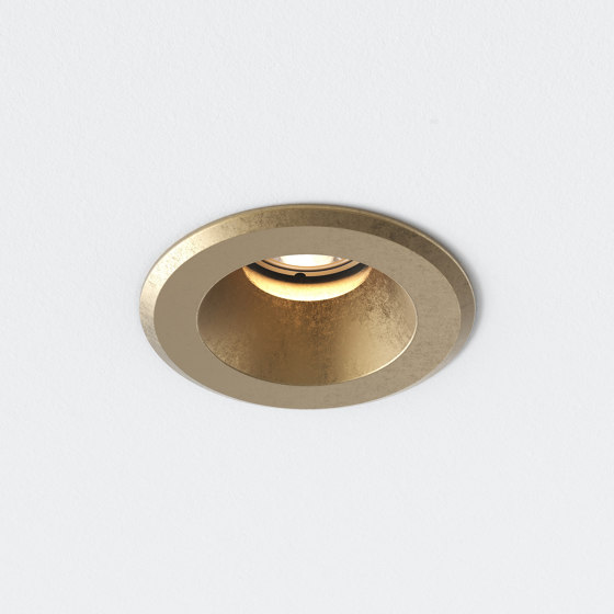 Solway Round | Solid Brass | Lámparas exteriores empotrables de techo | Astro Lighting