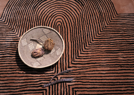 Benu Sea Carpets | Ishilangu | Formatteppiche | Fischbacher 1819