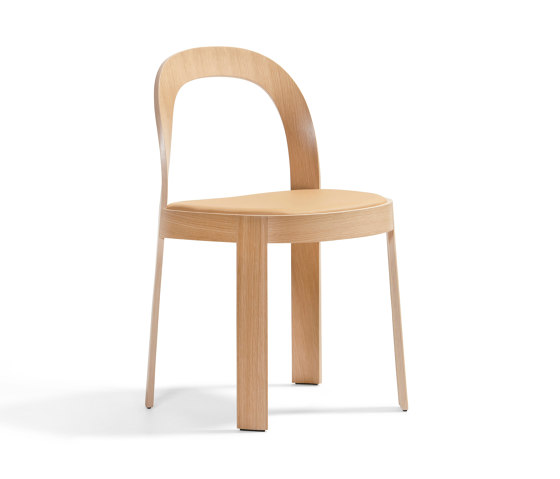 OM | Chairs | Blå Station