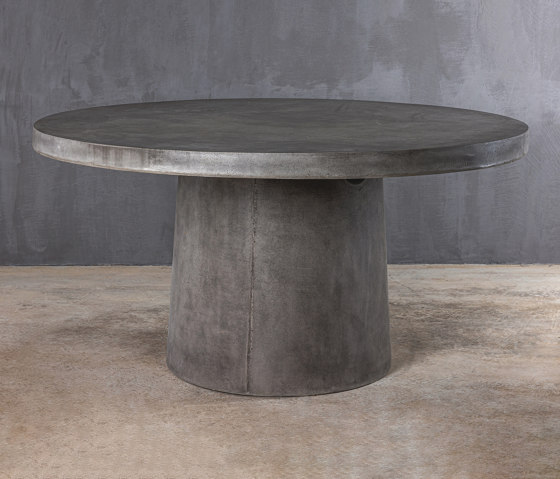 Brutal | Milazzo 150 Table | Dining tables | Set Collection
