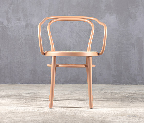 Classics | Saint Tropez Bentwood Armchair Pink 3012 | Stühle | Set Collection