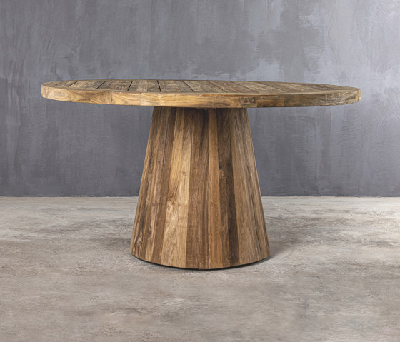 Slow Reclaimed | Ikon 160 Dining Table | Esstische | Set Collection