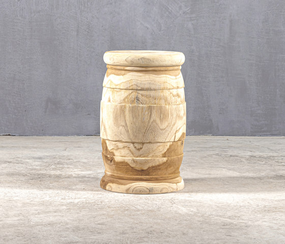 Slow Reclaimed | Magemono 28 Container Stool | Hocker | Set Collection
