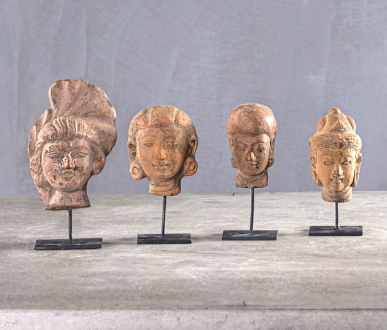 Slow Reclaimed | Prabu Balinese Head Sculptures Set of 2 | Objekte | Set Collection