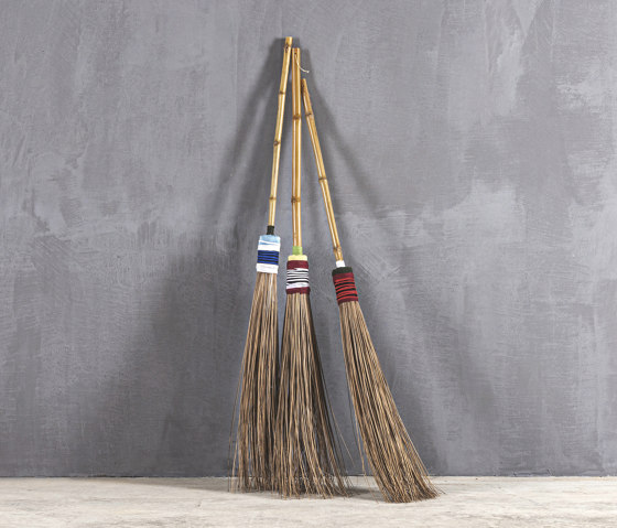 Slow Reclaimed | Sapu Lidi 150 Indonesian Broom | Oggetti | Set Collection