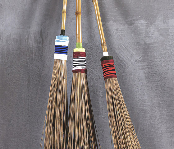 Slow Reclaimed | Sapu Lidi 150 Indonesian Broom | Objetos | Set Collection