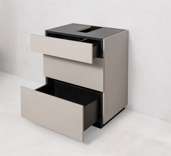 dade PURE 60 washstand furniture | Vanity units | Dade Design AG concrete works Beton