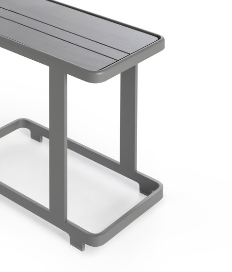 Flat Side Table | Side tables | GANDIABLASCO