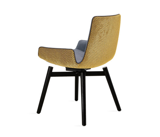 Amelie | Armchair Low with wooden frame with cross, rotatable with autoreturn | Sillas | FREIFRAU MANUFAKTUR