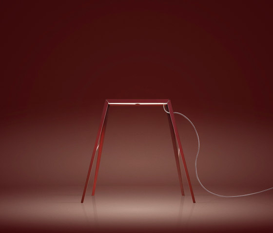 Bridge 2 table rouge foncé | Luminaires de table | Foscarini
