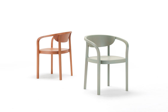 Chesa Chair | Stühle | Karimoku New Standard