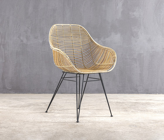 Kanso | Bucket Armchair | Chaises | Set Collection