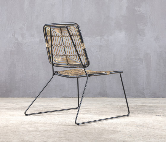 Kanso | Capri Lounge Chair | Stühle | Set Collection