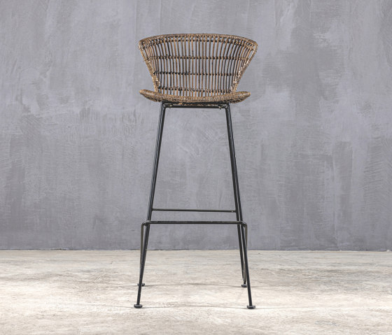 Kanso | Lystia Honey 74 Barstool | Bar stools | Set Collection