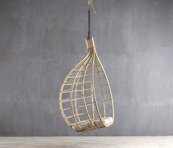 Kanso | Onion Hanging Chair | Dondoli | Set Collection