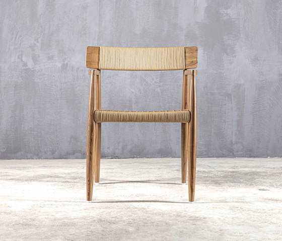 Slow | Foden Armchair | Sillas | Set Collection