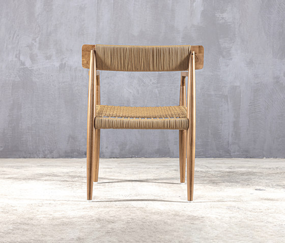 Slow | Foden Armchair | Sillas | Set Collection