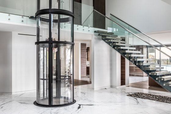 Vuelift® Round+ Glass | Passenger elevators | Savaria