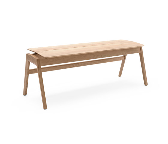 Knekk bench in oak | Panche | Fora Form