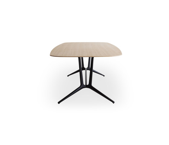 Trail Table | Dining tables | lapalma