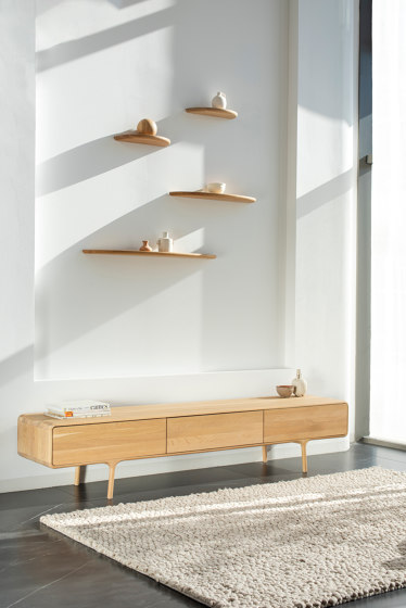 Mu Floating Shelf | Étagères | Gazzda