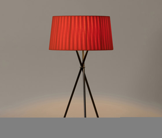 Trípode G6 | Table Lamp | Table lights | Santa & Cole