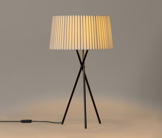 Trípode G6 | Table Lamp | Lampade tavolo | Santa & Cole