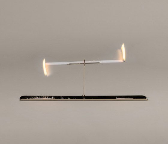 Vita Valanza | Accessories | Candlesticks / Candleholder | Santa & Cole