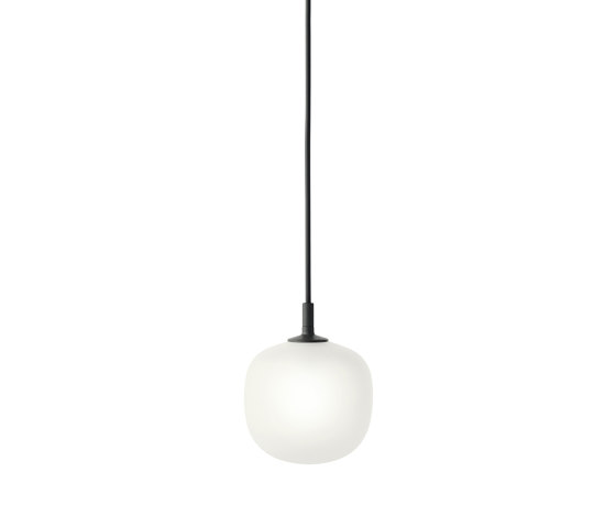 Rime Pendant Lamp | Ø12 cm | Suspensions | Muuto