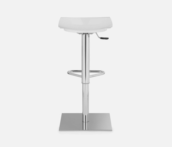 Ben 331 | Bar stools | Mara