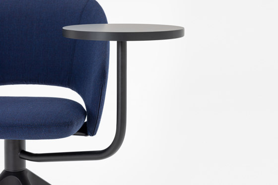 Icon Desk 7101 | Chaises | Mara