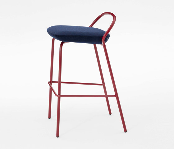 Icon 7300 | Bar stools | Mara