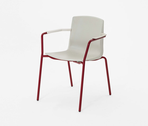 Loto Recycled Armchair 325L | Chaises | Mara