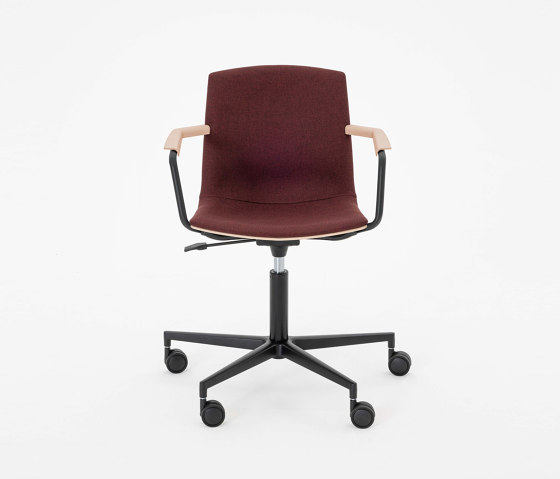 Loto Recycled Swivel armchair 330LB | Stühle | Mara