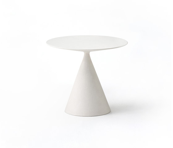 Micro Clay | table basse | Tables d'appoint | Desalto